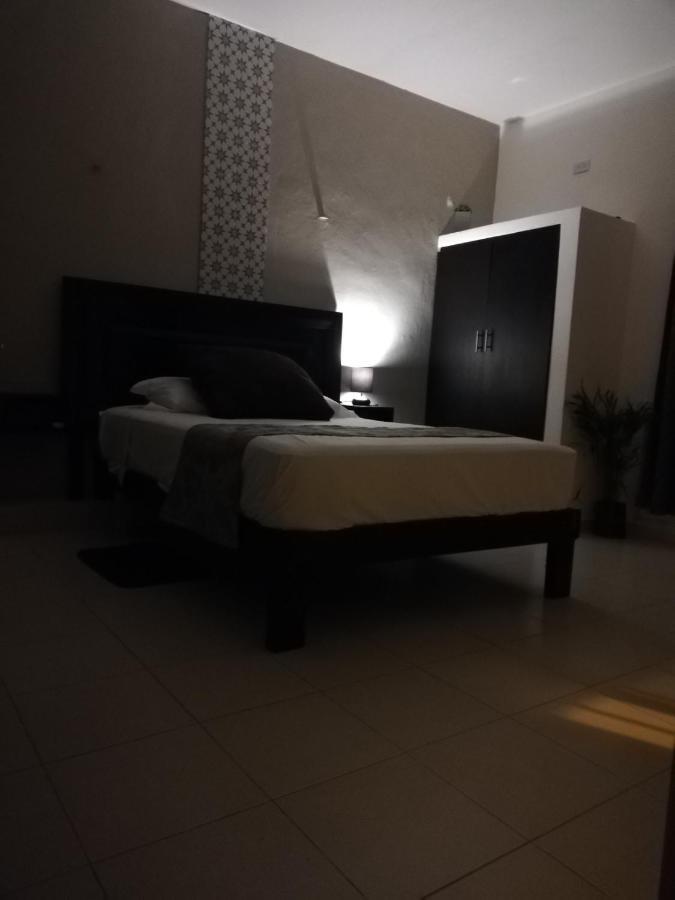 Departamento Economico Cerca Del Centro #1 Apartment Валядолид Екстериор снимка